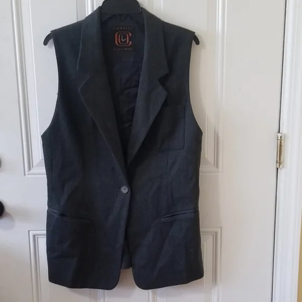 Gray Sleeveless Blazer Vest